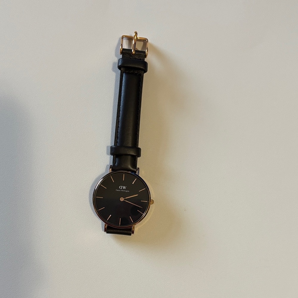 Daniel Wellington Black and Rose Gold Minimalist Leather Watch